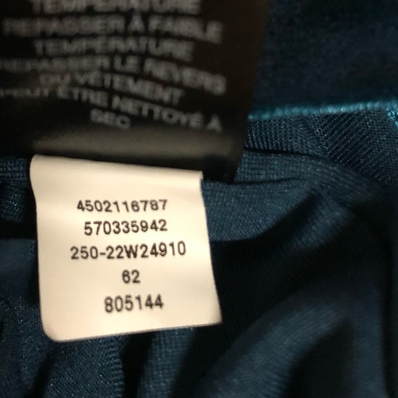 WHBM - White House Black Market XS Size N.W.T. Elegant Blue Velvet Dress. - Picture 8 of 10